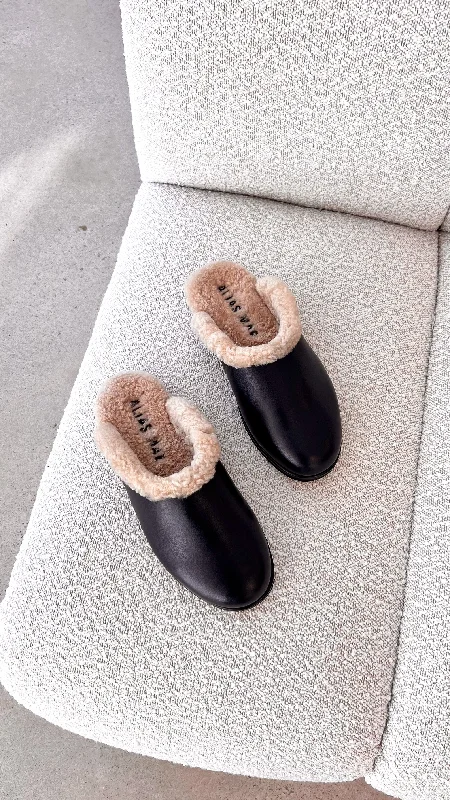 Alias Mae Ferris Slide - Black Shearling