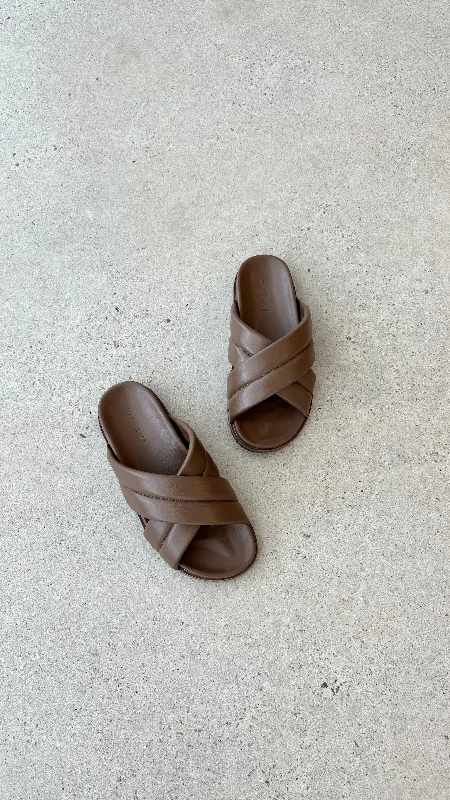 Fenmore Slide - Mocha